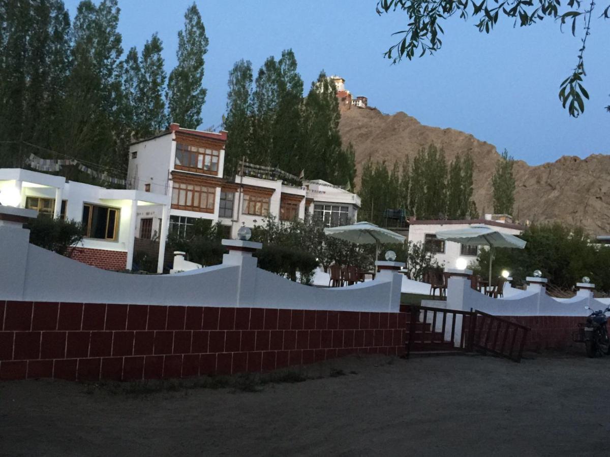 Ladakh Kingdom, Leh Hotel Exterior photo